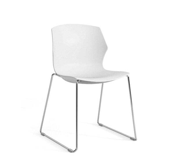 SOLE Кресло пластик салазки (Белый)