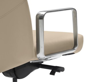 Кресло Newman A2415 Светло-бежевый (Светло-бежевый)