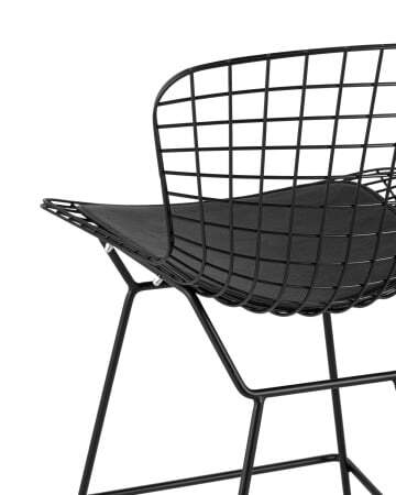 Стул полубарный с низкой спинкой Bertoia черный с черной подушкой (Стул полубарный Bertoia черный)